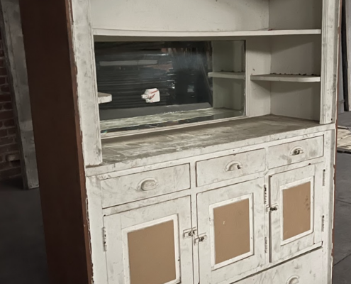 Shelving Cabinet With Mirror