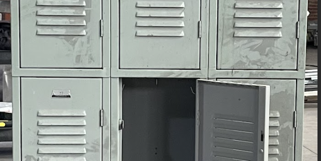 Metal Lockers - 2 Tier - 6 Door