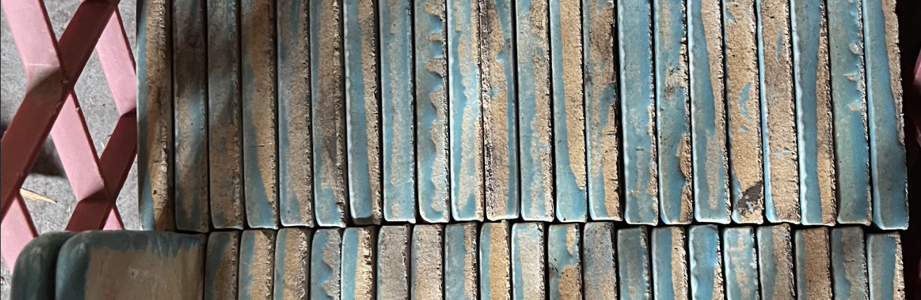Vintage Ceramic Tile (Turquoise)