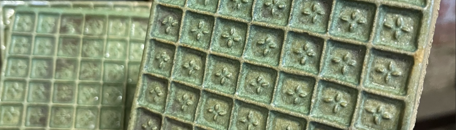 Vintage Tile (Jade Flowers)