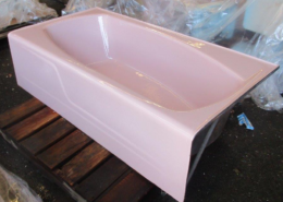 Vintage MidCentury Modern Bathtub Pink